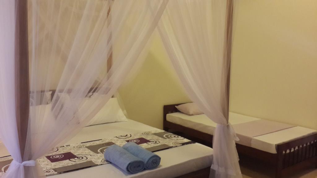 Golden Beach Rest Hotell Tangalle Eksteriør bilde