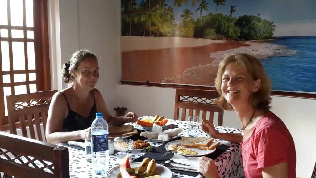 Golden Beach Rest Hotell Tangalle Eksteriør bilde