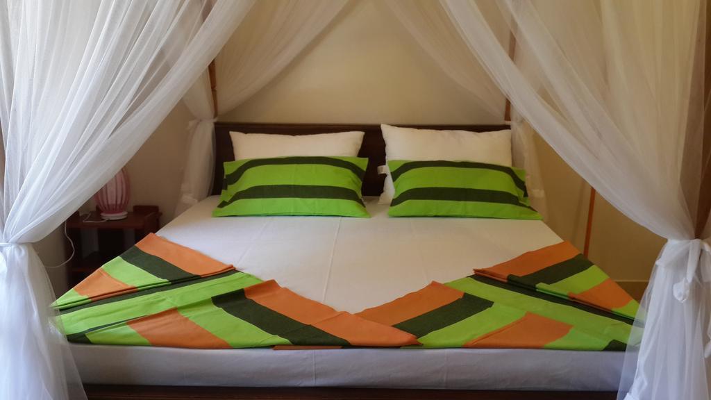 Golden Beach Rest Hotell Tangalle Eksteriør bilde