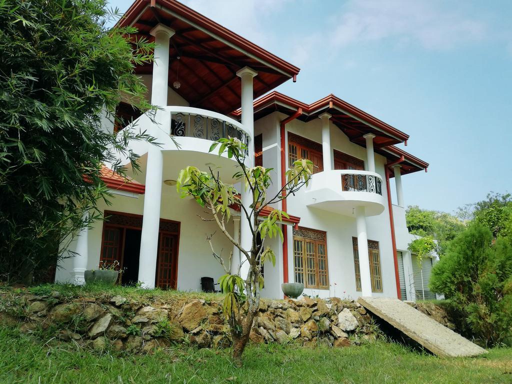 Golden Beach Rest Hotell Tangalle Eksteriør bilde